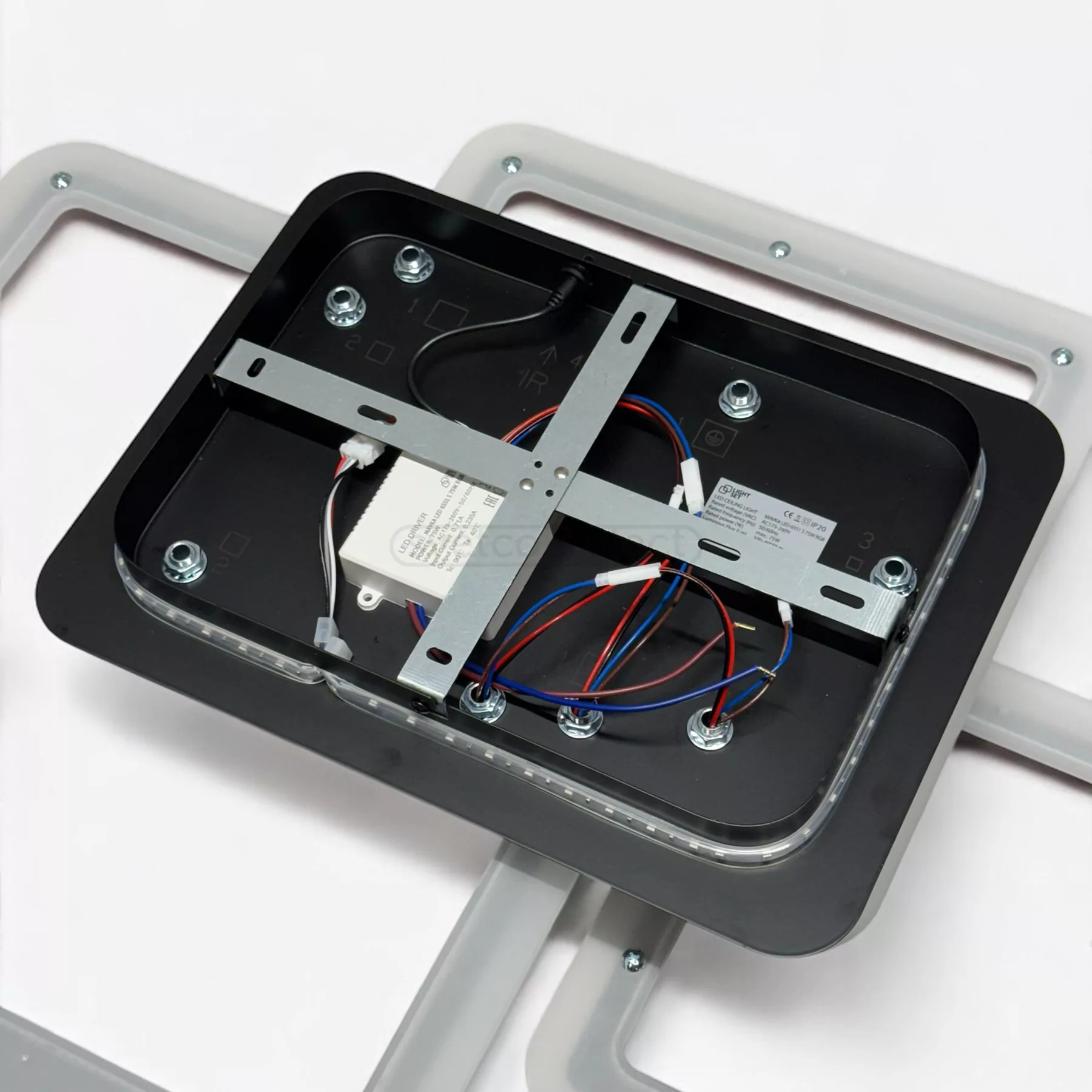 Світильник світлодіодний MAVKA LED 6561 S 75W RGB з пультом ДУ чорний LIGHT SET 