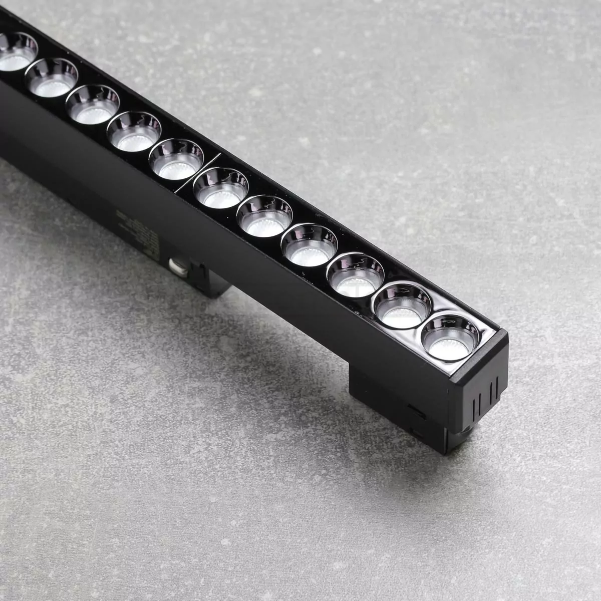 Світильник трековий LIGHT SET LED MT-LS 3202 20W 4000K 26 чорний