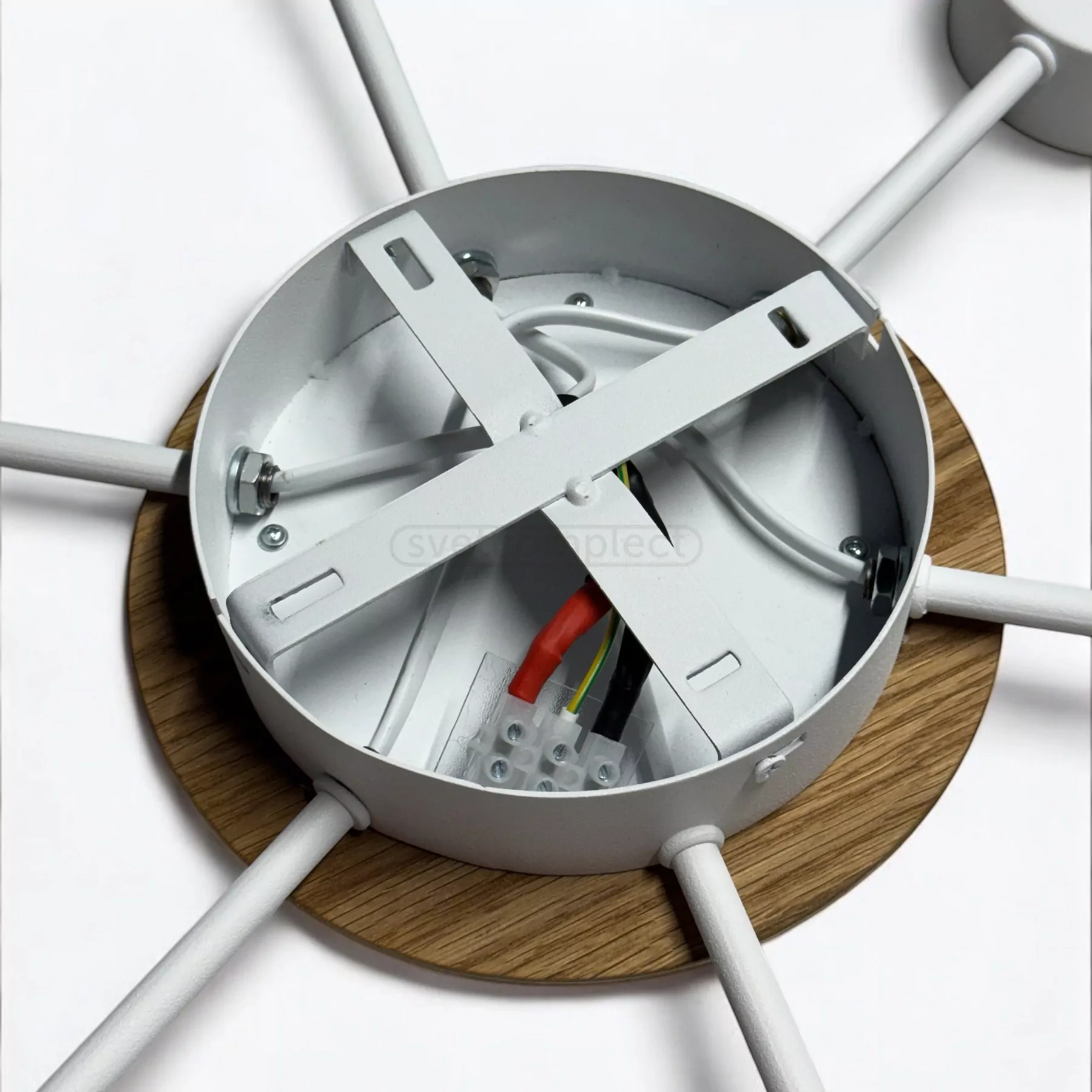 Люстра стельова SVITANOK 6хGX53 білий LIGHT SET