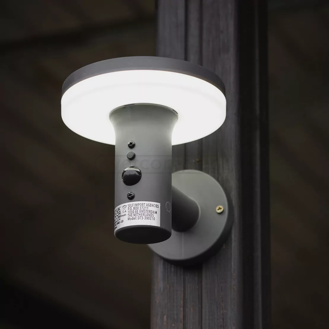 Світильник зовнішній на сонячній батареї Shell KO LED IP44 з датчиком руху