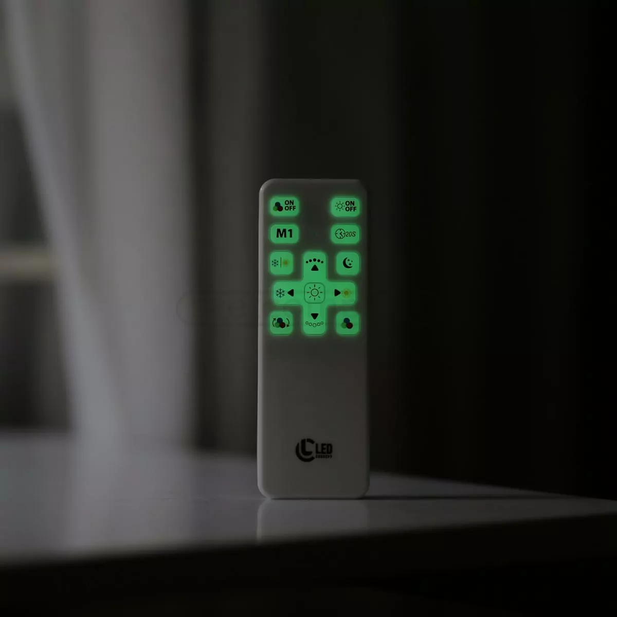 LED світильник AVOCA LC S6055 105W RC RGB білий