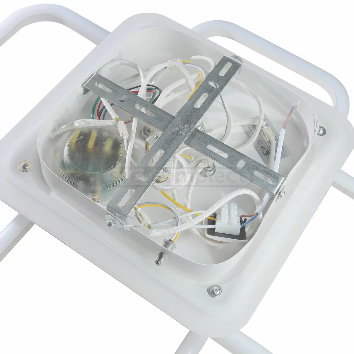 Howth LED S 4 RGB  80W RC WH Білий з пультом ДК 