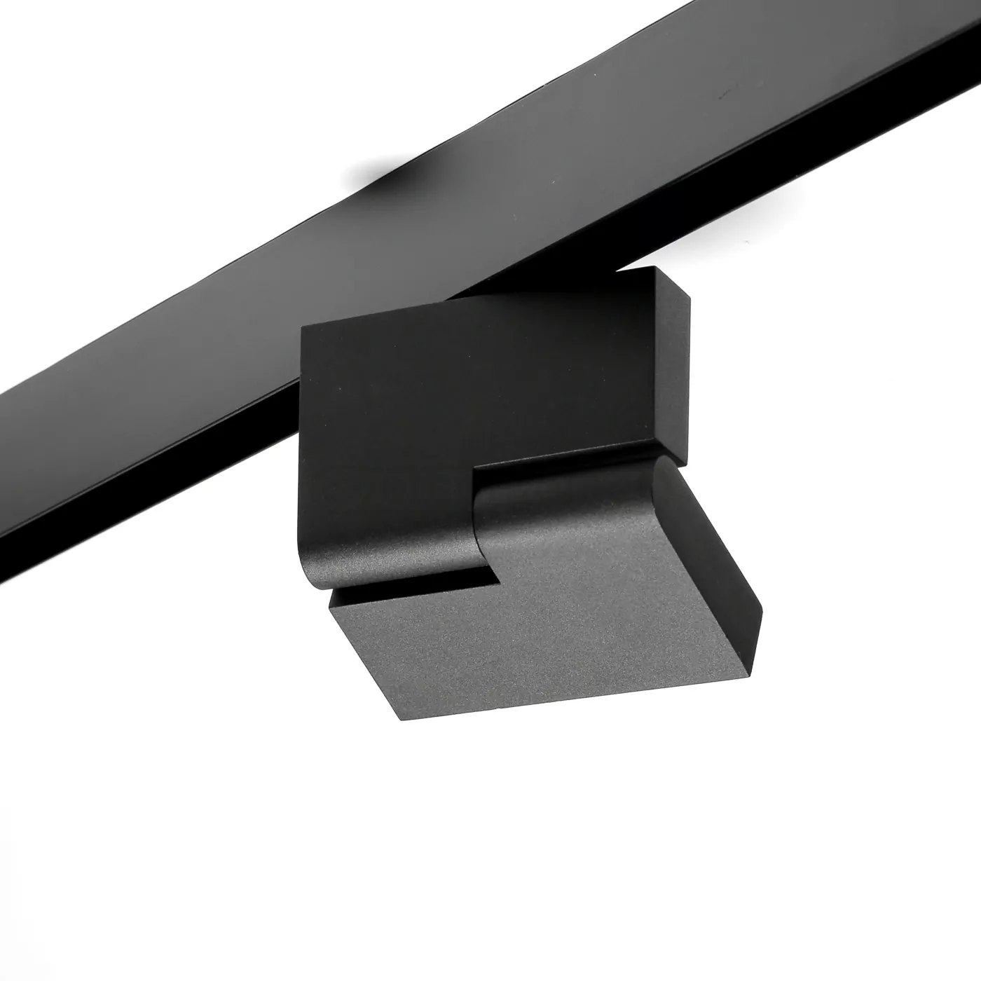 Світильник трековий LED MTL-G 3046 12W 4000K 26BK