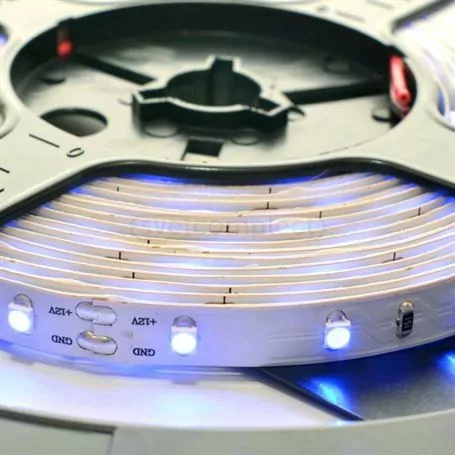 Лента диодная 3528, 60 диодов/м,12V(голубая)