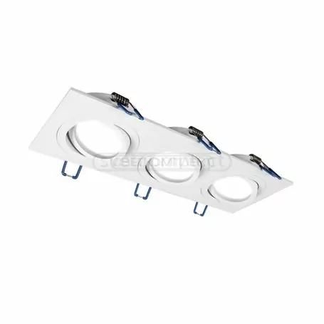 Светильник точечный галогеновй AT 10-3 WH 3х50W, Белый